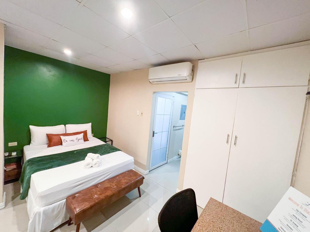 Stacys Place #4 Studio Apartment ポートオブスペイン エクステリア 写真